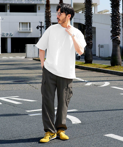 Aホワイト MODEL : GO 180cm 66kg Lsize