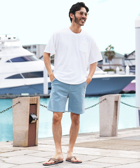 ホワイト MODEL : GO 180cm 66kg Lsize