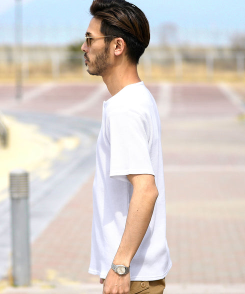 ホワイト MODEL : GO 180cm 66kg Lsize