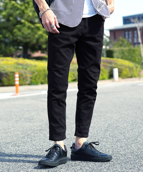 ソリッドブラック MODEL : GO 180cm 66kg Lsize