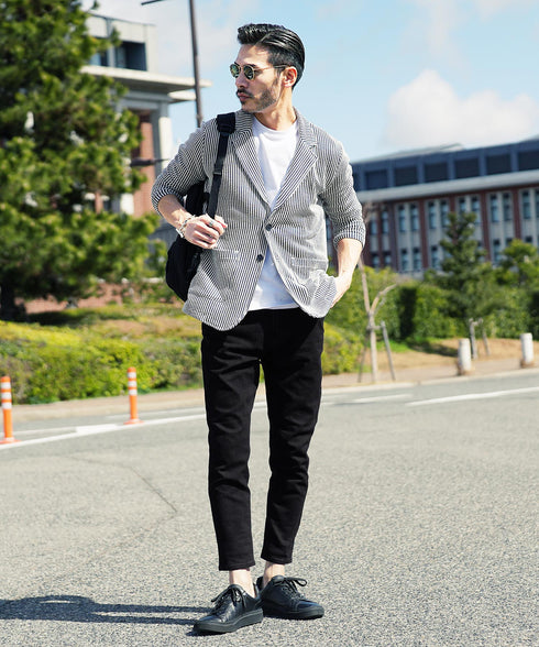 ソリッドブラック MODEL : GO 180cm 66kg Lsize