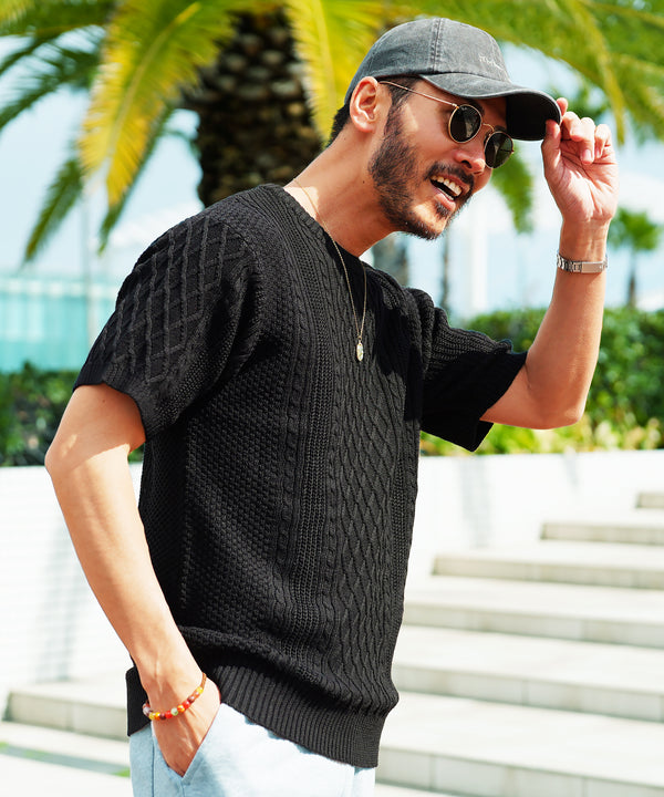 Aブラック(クルーネック) MODEL : GO 180cm 66kg Lsize