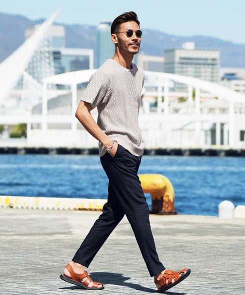 Aライトグレー(クルーネック) MODEL : GO 180cm 66kg Lsize