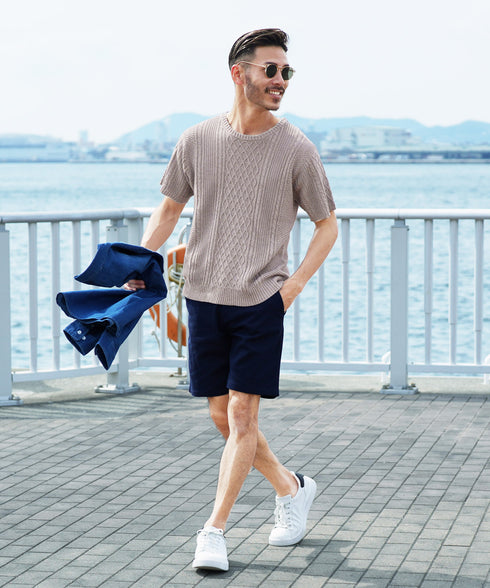 Aグレージュ(クルーネック) MODEL : GO 180cm 66kg Lsize