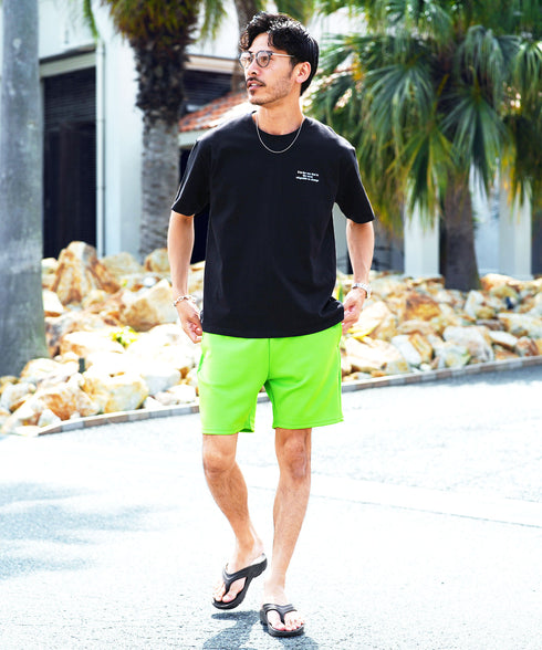 ネオングリーン MODEL : GO 180cm 66kg Lsize