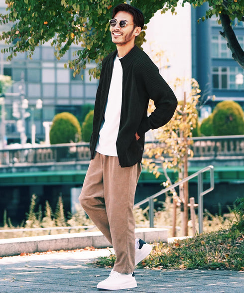 ブラック MODEL : GO 180cm 66kg Lsize