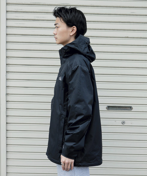 H180 / 54kg / B85 / W68 / H94 / 着用:L TNFB/MIDGY