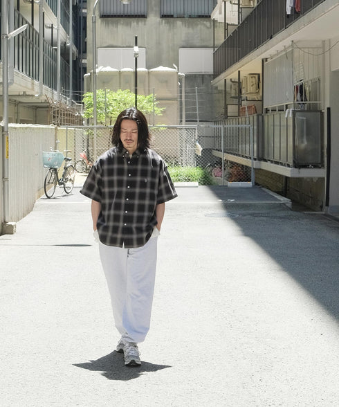 H177 / 着用サイズ:L オンブレ―ブラック