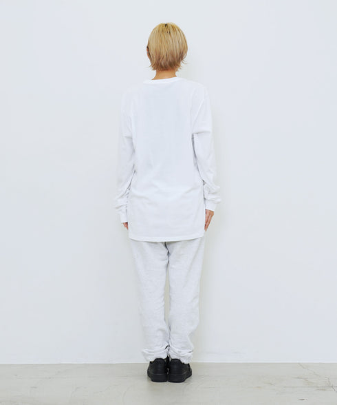 H161 / 着用サイズ: M TNF White/TNF Black