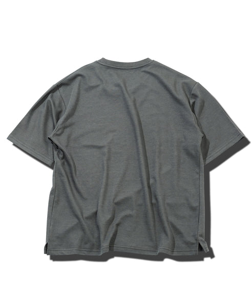 チャコールグレー