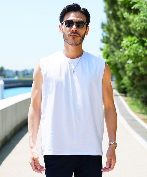 ルーズフィットタンクトップ