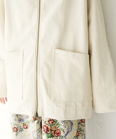 H165 / 着用サイズ: M アイボリー