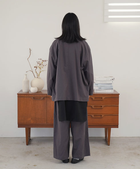 H180 / 着用サイズ: L チャコールグレー