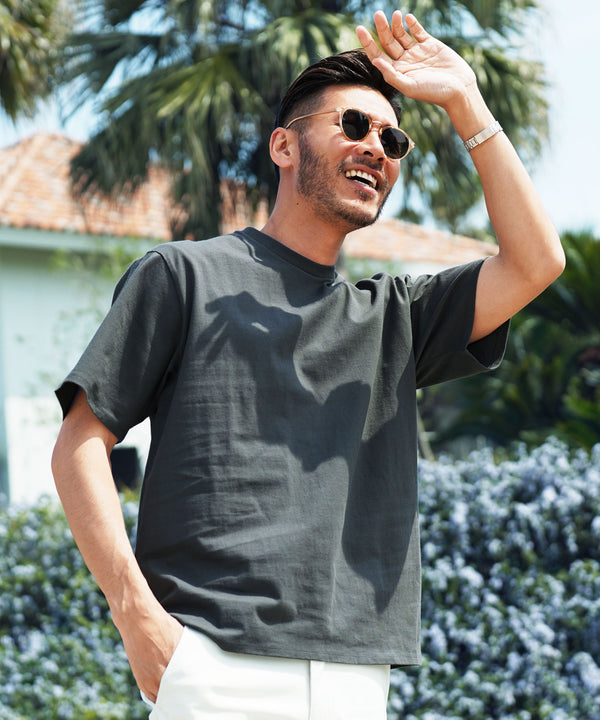 チャコール MODEL : GO 180cm 66kg Lsize