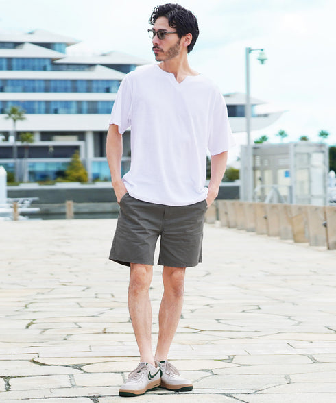 ホワイト MODEL : GO 180cm 66kg Lsize