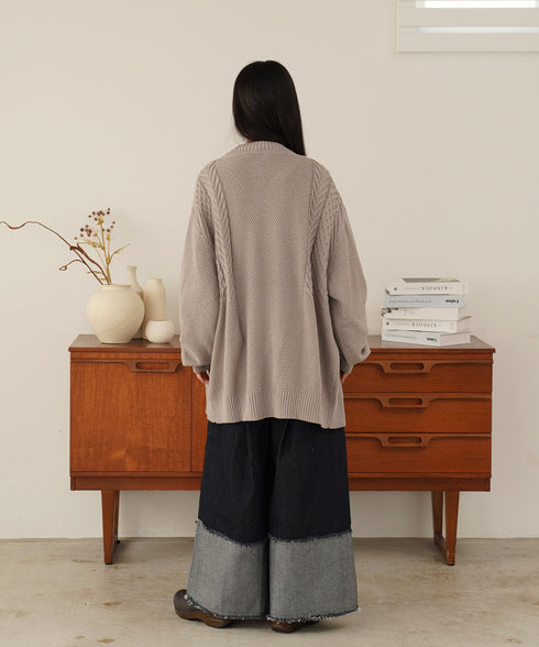 H165 / 着用サイズ: M グレイッシュベージュ