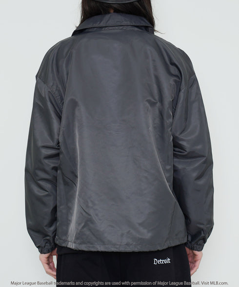 H183 / 着用サイズ: FREE タイガースチャコール