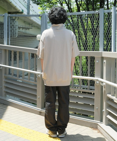 H174 / 着用サイズ: XL ライトベージュ