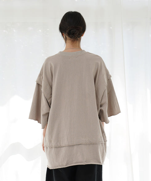 H166 / 着用サイズ: L グレイッシュベージュ