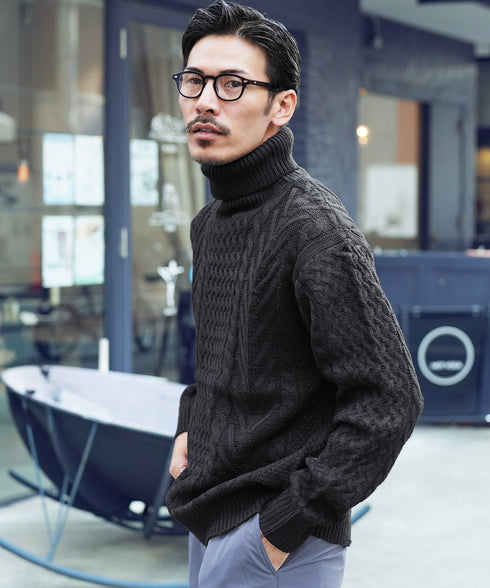 ブラック MODEL : GO 180cm 66kg Lsize