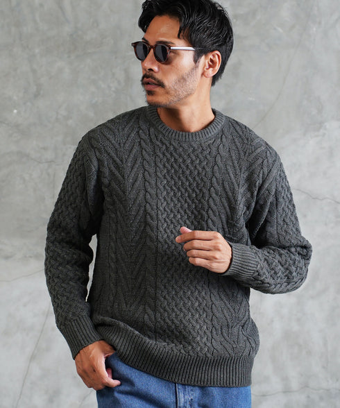 チャコールグレー MODEL : GO 180cm 66kg Lsize