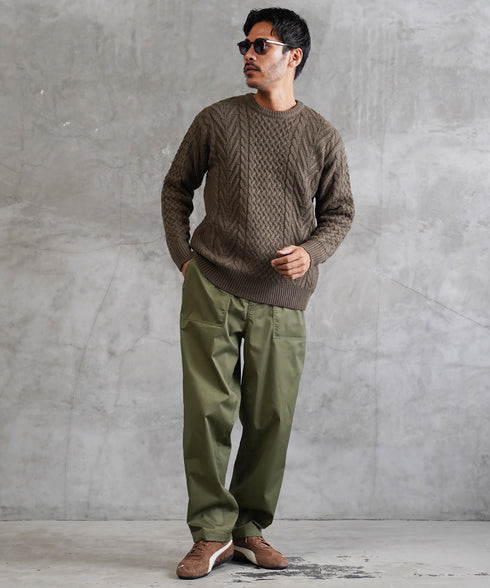 カーキ MODEL : GO 180cm 66kg Lsize