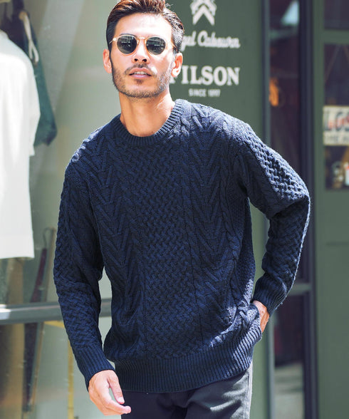 ミックスネイビー MODEL : GO 180cm 66kg Lsize