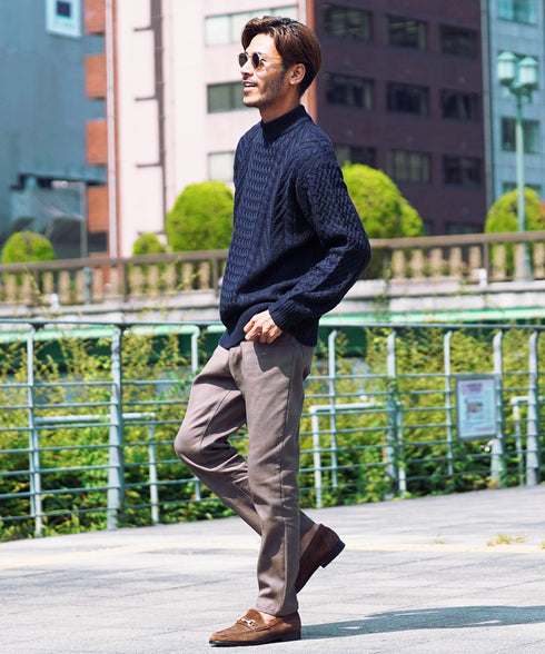 ミックスネイビー MODEL : GO 180cm 66kg Lsize