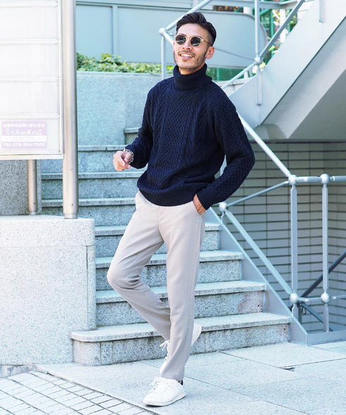 ミックスネイビー MODEL : GO 180cm 66kg Lsize