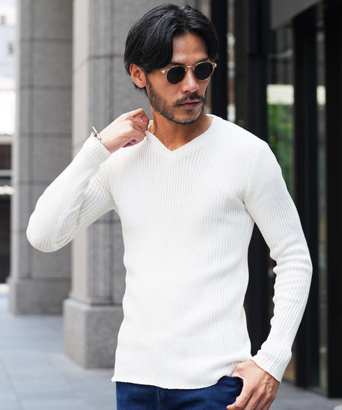 Aホワイト MODEL : GO 180cm 66kg Lsize