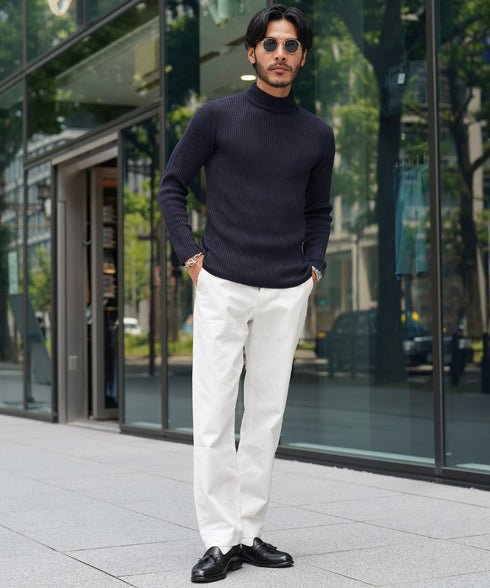 Cネイビー MODEL : GO 180cm 66kg Lsize