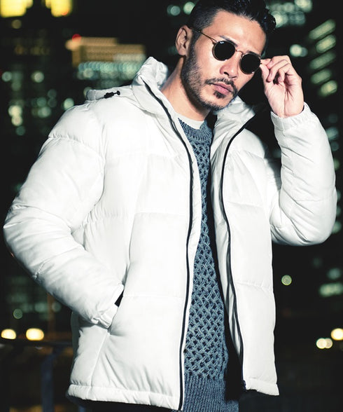 ホワイト MODEL : GO 180cm 66kg Lsize