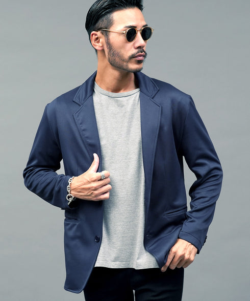 【カラー:ネイビー】着用モデル:180cm 66kg、着用Lサイズ