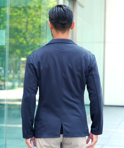 【カラー:ネイビー】着用モデル:180cm 66kg、着用Lサイズ