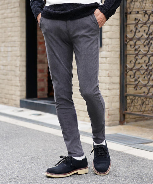 チャコールグレー MODEL : GO 180cm 66kg Lsize