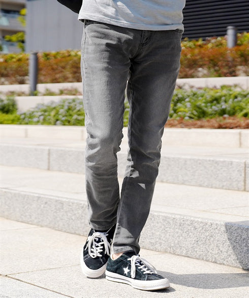 グレー MODEL : GO 180cm 66kg Lsize