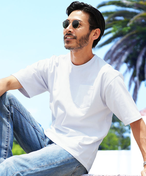 ホワイト MODEL : GO 180cm 66kg Lsize