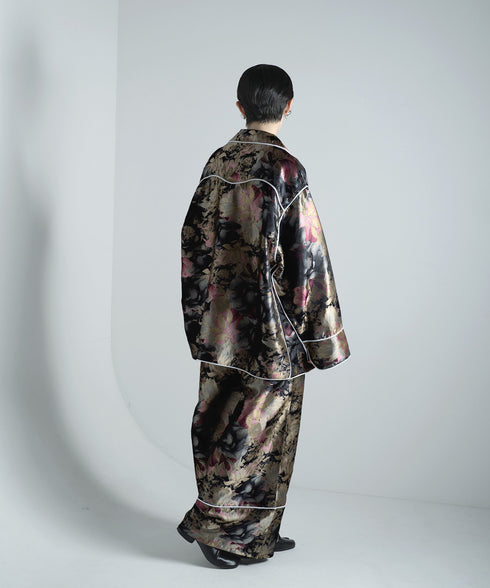 H167 / 着用サイズ: M*グレー インナー:217749 ボトムス:216862