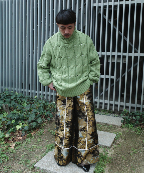 H163 / 着用サイズ: S*ベージュ ニット:217162