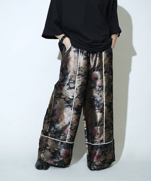 H163 / 着用サイズ:S グレー 着用トップス:217646