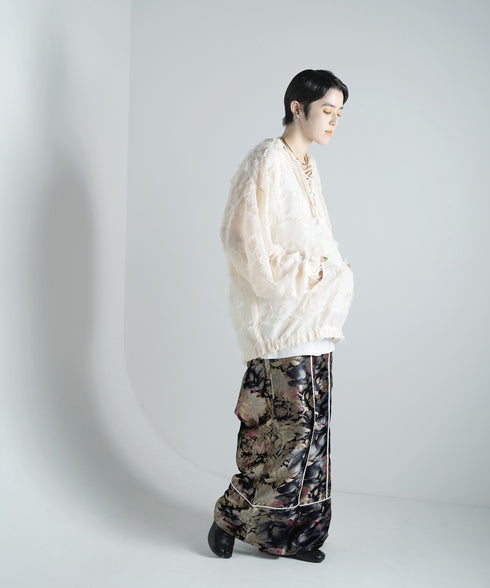 H167 / 着用サイズ:M グレー 着用トップス:217630