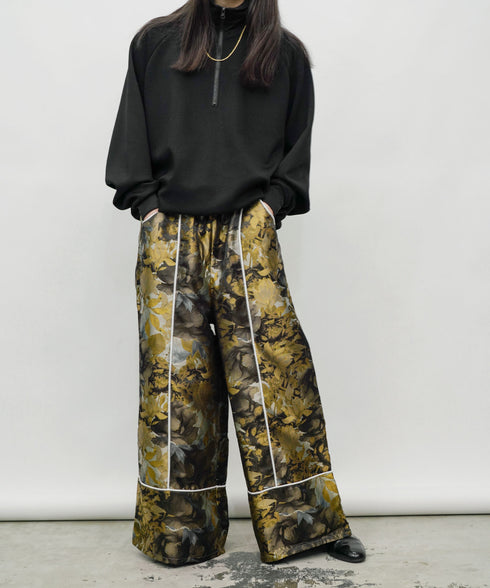 H177 / 着用サイズ:L ベージュ 着用トップス:218715