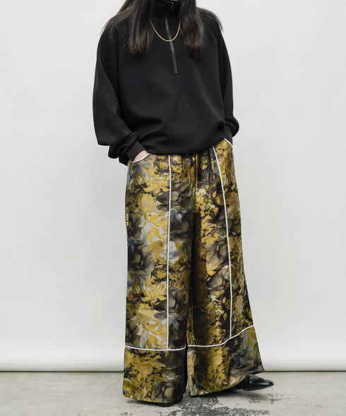 H177 / 着用サイズ:L ベージュ 着用トップス:218715