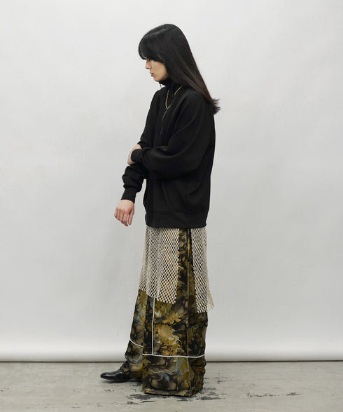 H177 / 着用サイズ:L ベージュ 着用トップス:218715 着用インナー:217732