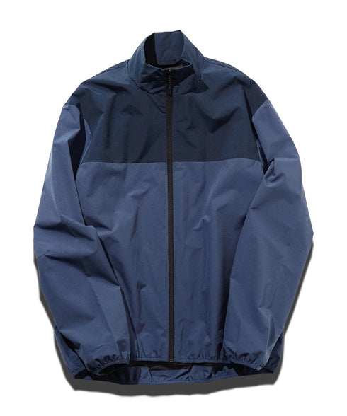 ブルー×ブラック(スタンドカラー) MODEL : GO 180cm 66kg Lsize