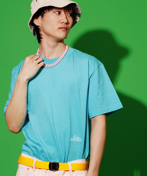 スカイブルー 169cm/53kg 着用サイズL