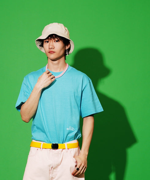 スカイブルー 169cm/53kg 着用サイズL