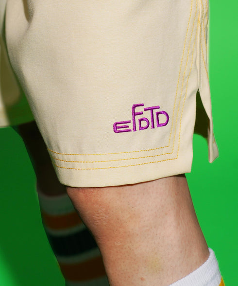 イエロー 169cm/53kg 着用サイズXL