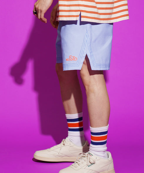 スカイブルー 169cm/53kg 着用サイズXL