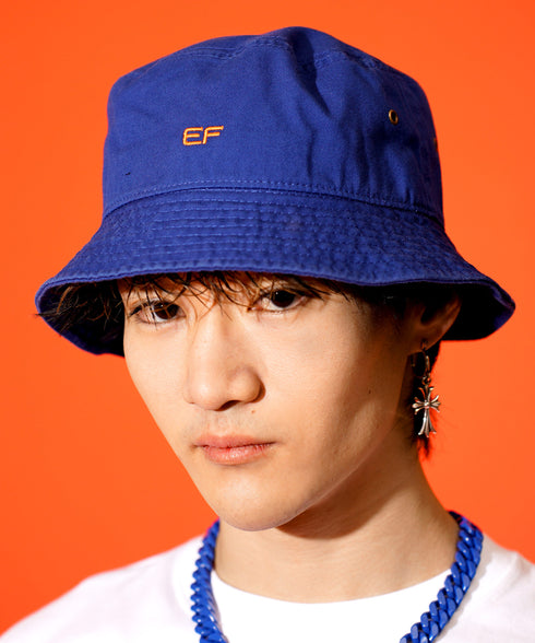 ロイヤルブルー 169cm/53kg 着用サイズL